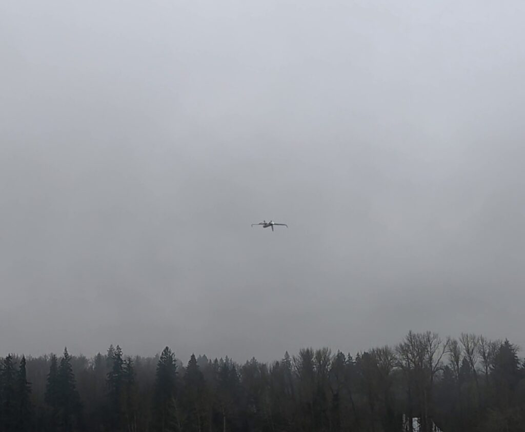 The pic is a INVERTED A320. In the rain. Flown by chris Hickok ama 3215